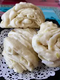 Onion rolls