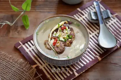 Cowtail soup