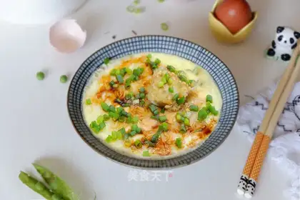Fans' eggs