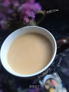 Homemade milk tea