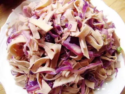 stir-fried tofu with purple cabbage