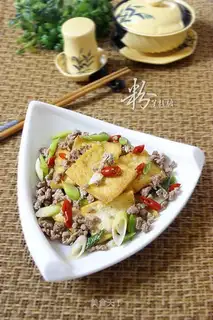 Home-cooked minced pork and tofu