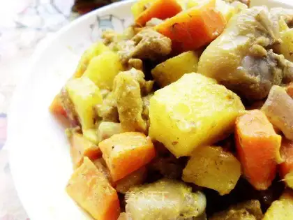 Curried potato chicken nuggets