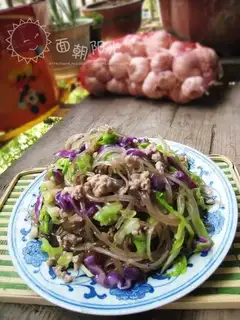 Home-cooked fried vermicelli