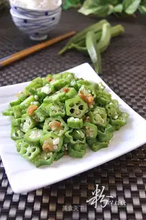 stir-fried okra with dried shrimps