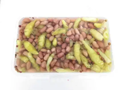 Peanut with pickled pepper