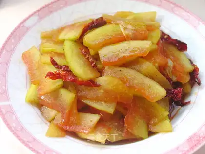 stir-fry hot and sour watermelon peel