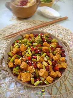 Kung Pao tofu