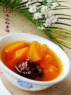 Pumpkin and red dates soup