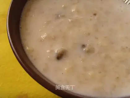 Fresh milk and egg porridge
