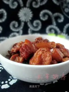 Braised pork with soy sauce