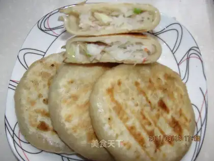 Shrimp and shredded radish cake