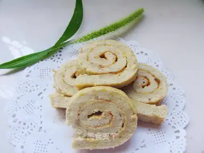Banana jam cake roll