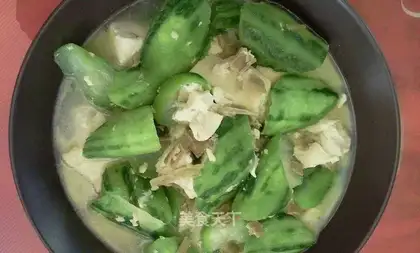 Luffa dried bamboo shoots and tofu