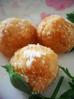 Hot glutinous rice cake