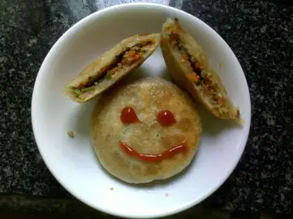 Pancakes with mushroom and minced pork