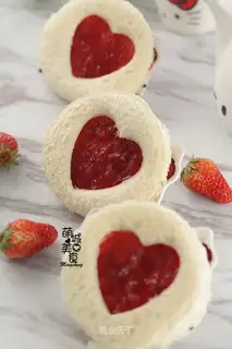 Strawberry heart toast