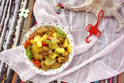 Curry chicken