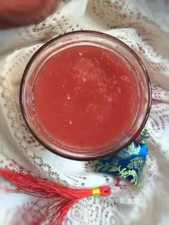 Tomato strawberry juice
