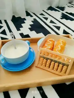 Boy breakfast