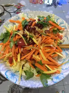 Thai carrot salad