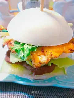 A steak eggburger