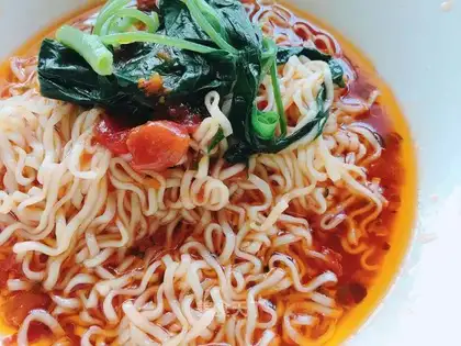 Quick-hand noodles