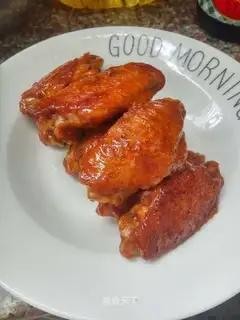 Red chicken wings