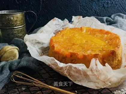 Pineapple inverted cake