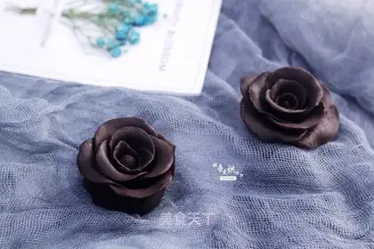 Chocolate roses