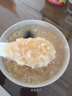 Porridge of corn and corn
