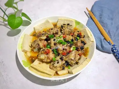 The tofu of the bean chops