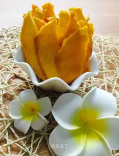 Homemade mango dry