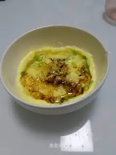 Onion steamed eggs