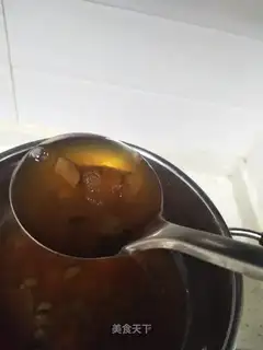 ♪ Sweet sweet soup of red dates ♪