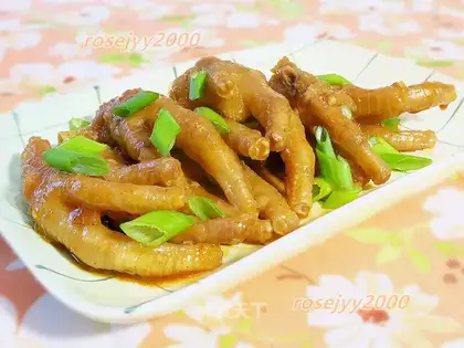 Korean Paw