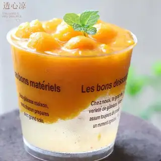 Mango smoothies