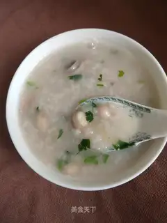 Peanut steak congee