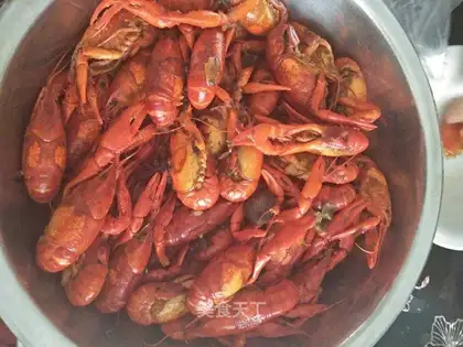 Spicy curry lobster