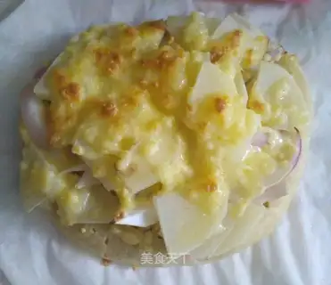 It's a simple pizza
