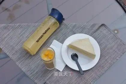 Fresh breakfast juice
