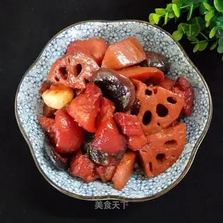 Red elbows burning meat