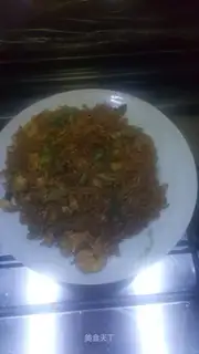 Fried noodles