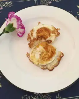 Fried eggs