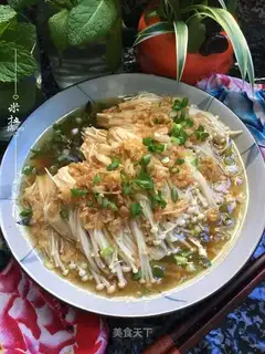 Garlic golden mushrooms