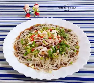 Onion sprouts
