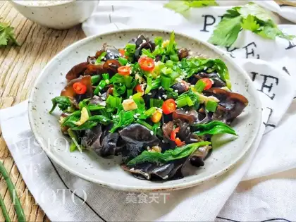 Celery leaves and wood