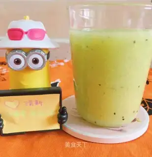 Strange fruit cucumber juice