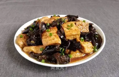 ♪ A tofu-burned wood ♪