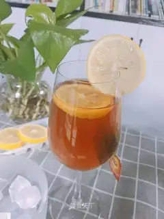 Lemon iced tea
